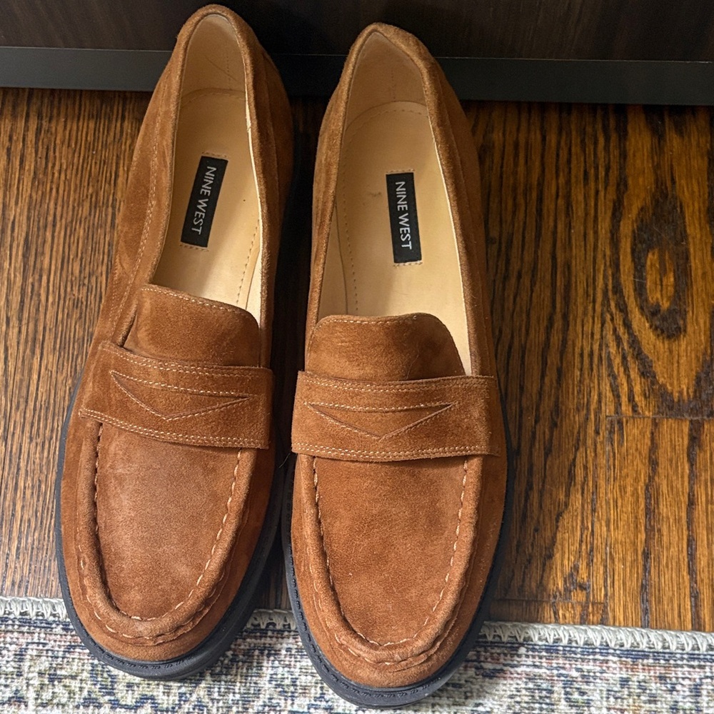Nine West Platform Loafers - Picture 3 of 5